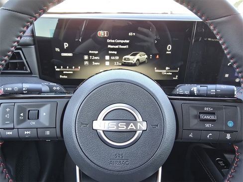 New 2026 Nissan Kicks SR w/ SR Premium Package FWD image 12