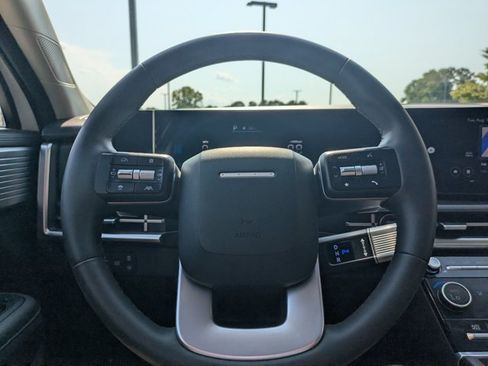 Used 2025 Hyundai Santa Fe XRT AWD/4WD image 11