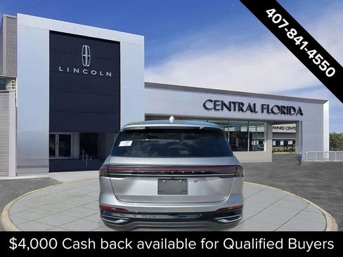 New 2026 Lincoln Nautilus Premier image 4