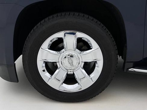 Used 2017 Chevrolet Tahoe Premier AWD/4WD image 28