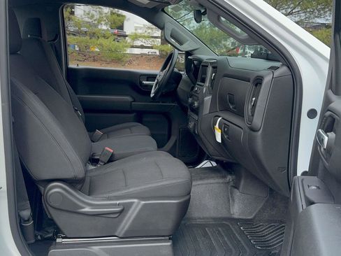 Used 2025 Chevrolet Silverado 1500 W/T image 18