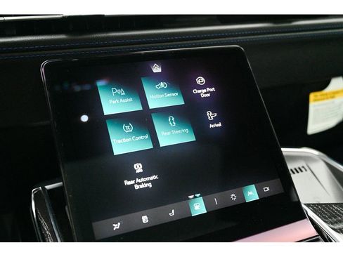 New 2026 Cadillac Escalade IQL Luxury image 49