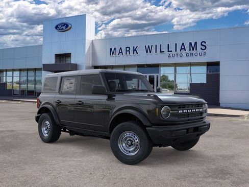 New 2026 Ford Bronco 4-Door AWD/4WD image 8