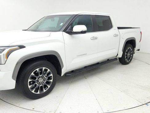 Used 2024 Toyota Tundra Limited w/ Power Package RWD image 3