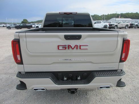 New 2026 GMC Sierra 1500 Denali AWD/4WD image 5