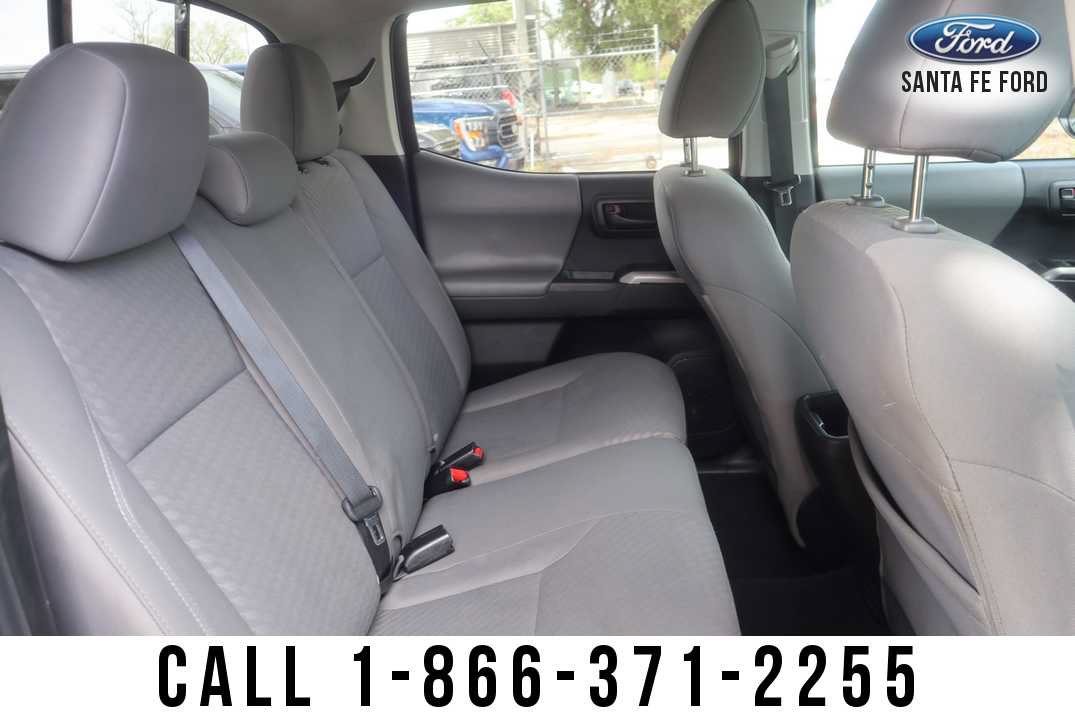 Used 2023 Toyota Tacoma SR5 RWD image 22