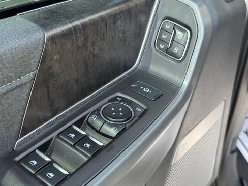 Used 2024 Ford F250 Lariat w/ Chrome Package AWD/4WD image 12