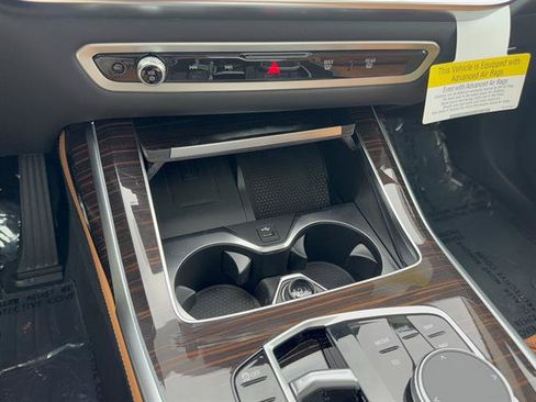 New 2026 BMW X7 xDrive40i AWD/4WD image 20