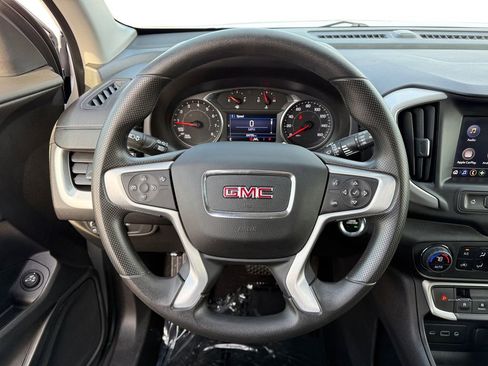 Used 2022 GMC Terrain SLE w/ Driver Convenience Package image 12