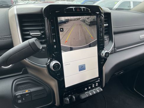 Used 2024 RAM 2500 Laramie image 17