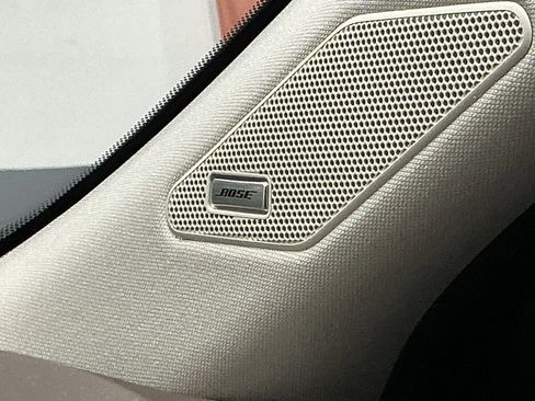 Used 2023 Nissan Rogue SL w/ SL Premium Package image 7