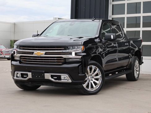 Used 2021 Chevrolet Silverado 1500 High Country AWD/4WD image 3