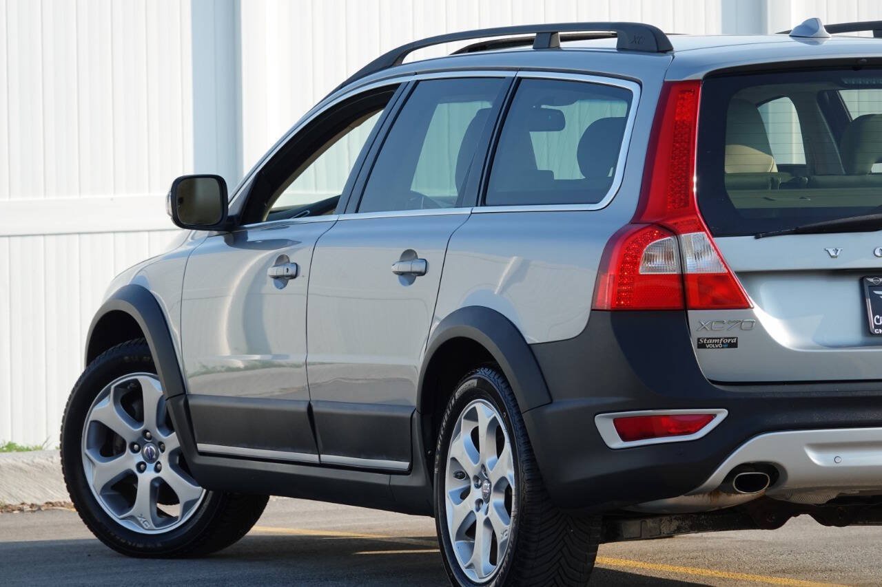 Used 2010 Volvo XC70 T6 AWD/4WD image 18