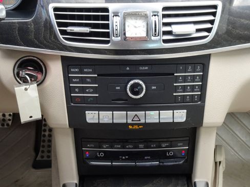 Used 2016 Mercedes-Benz E 350 4MATIC Sedan image 16