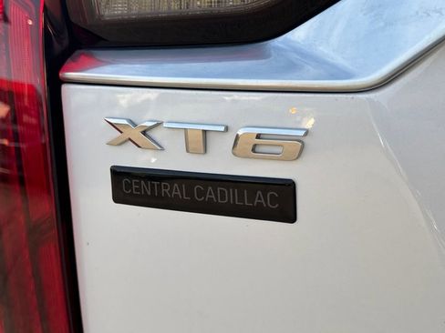 Certified 2023 Cadillac XT6 Premium Luxury image 7