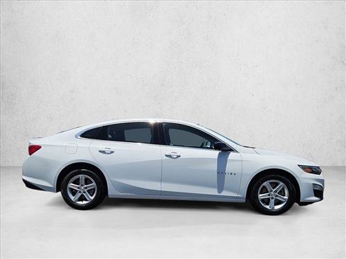 Used 2024 Chevrolet Malibu LS FWD image 4