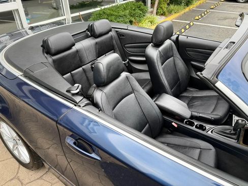 Used 2011 BMW 128i Convertible RWD image 46