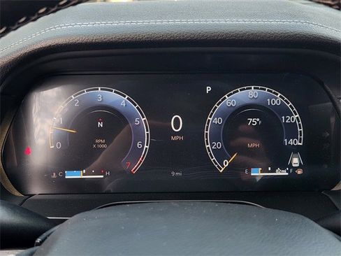 New 2025 Jeep Grand Cherokee Limited w/ Black Appearance Package image 12