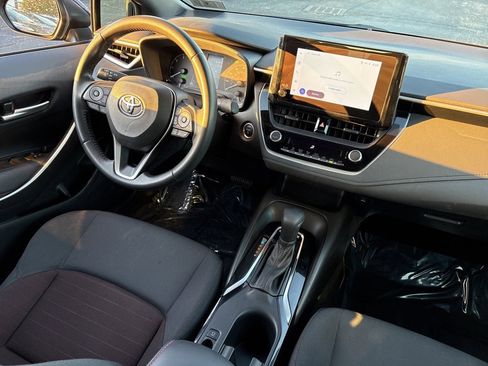 Used 2024 Toyota Corolla SE w/ Convenience Package image 14