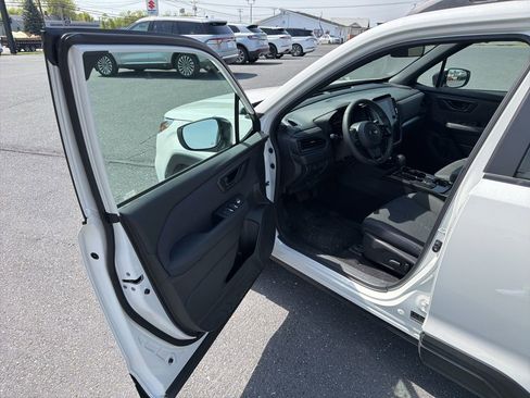 Used 2026 Subaru Forester Premium image 14