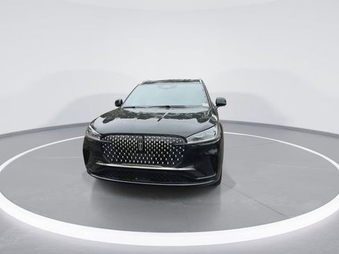 New 2026 Lincoln Aviator Black Label w/ Dynamic Handling Package AWD/4WD image 3