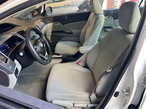 Used 2012 Honda Civic LX image 9