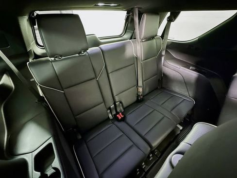 Used 2022 Cadillac Escalade Sport w/ Touring Package AWD/4WD image 29