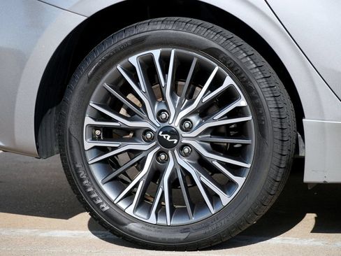 Used 2024 Kia Forte GT-Line FWD image 30