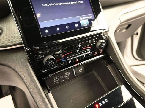 Used 2023 Jeep Grand Cherokee Altitude image 33