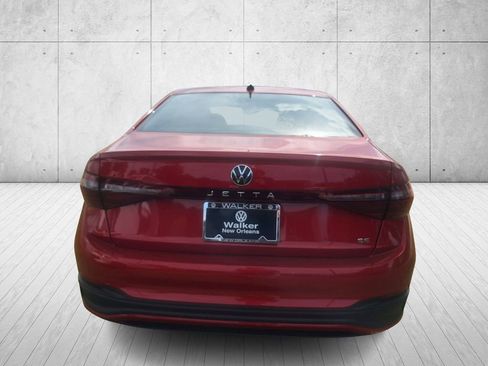 New 2026 Volkswagen Jetta SE image 4
