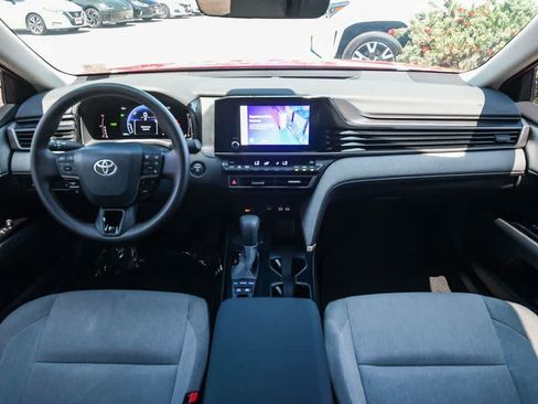 Used 2026 Toyota Camry LE w/ Convenience Package FWD image 14