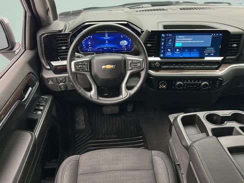 Used 2024 Chevrolet Silverado 1500 LT AWD/4WD image 14