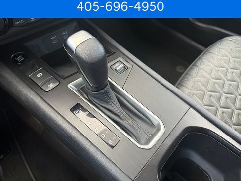 Used 2026 Nissan Kicks SV FWD image 27