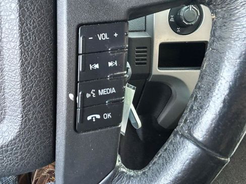 Used 2013 Ford F150 XLT w/ XLT Chrome Pkg AWD/4WD image 18