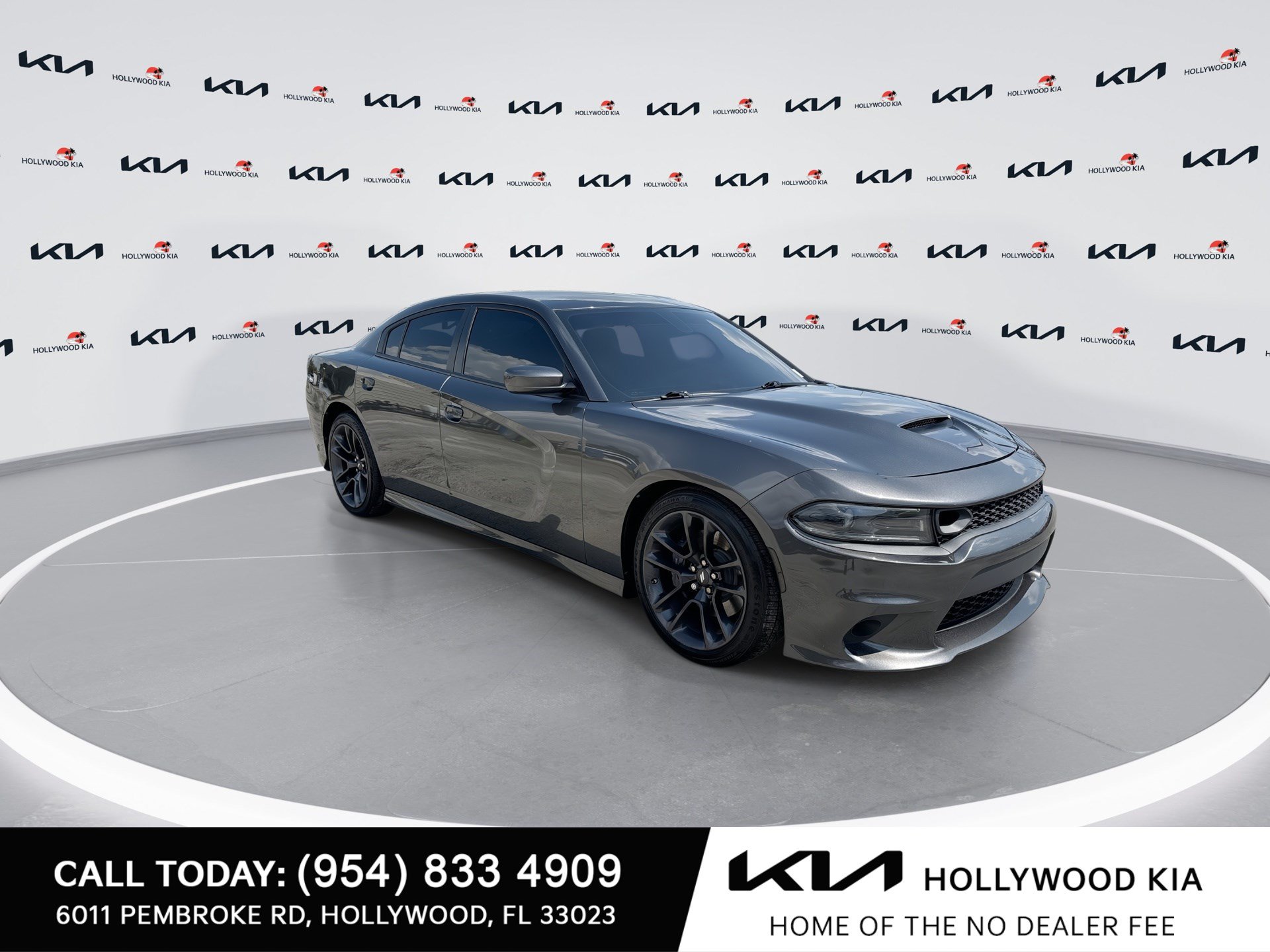 Used 2022 Dodge Charger Scat Pack RWD image 2