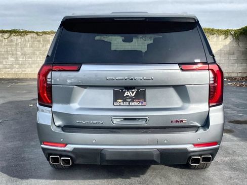 Used 2026 GMC Yukon XL Denali w/ Advanced Technology Package AWD/4WD image 13