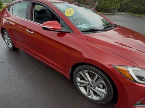 Used 2017 Hyundai Elantra Limited w/ Limited Tech Package 08 FWD image 1