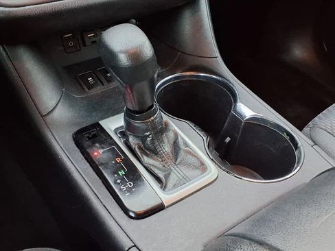 Used 2019 Toyota Highlander LE image 23