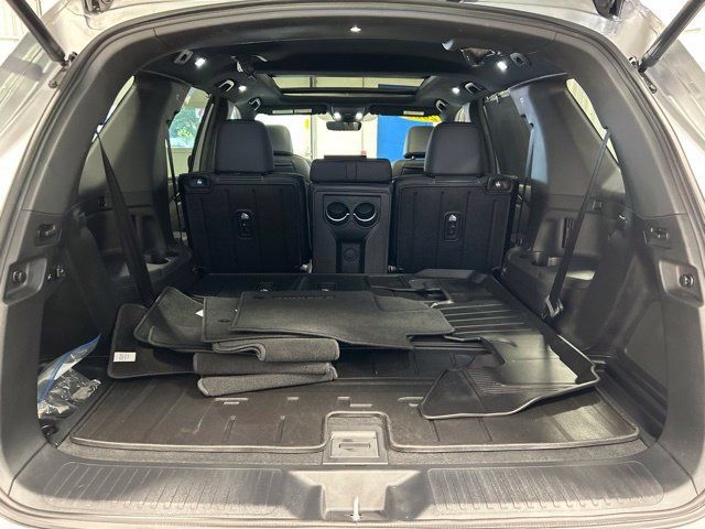 Certified 2026 Honda Pilot Black Edition image 24