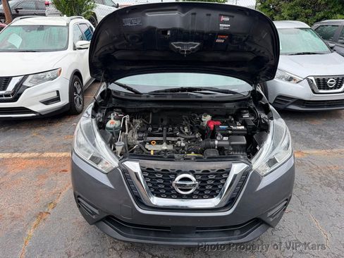 Used 2020 Nissan Kicks S FWD image 18