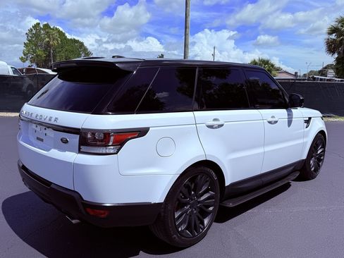 Used 2014 Land Rover Range Rover Sport Supercharged AWD/4WD image 3
