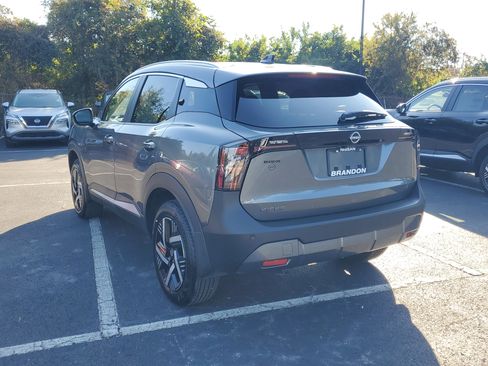 New 2026 Nissan Kicks SV image 5