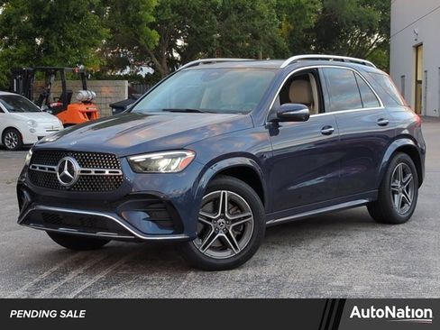 Used 2025 Mercedes-Benz GLE 350 4MATIC image 1