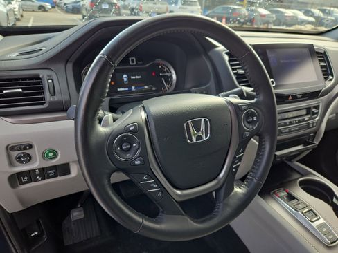 Certified 2023 Honda Ridgeline RTL image 17