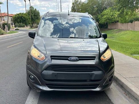 Used 2017 Ford Transit Connect XLT FWD image 3