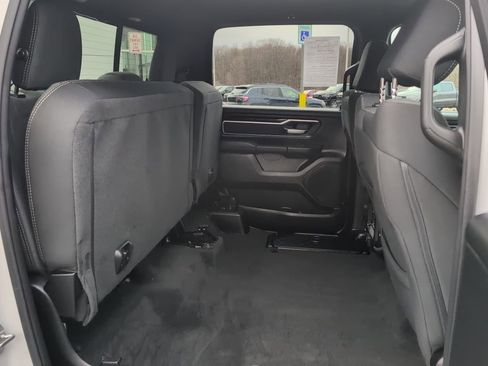 Used 2021 RAM 1500 Big Horn AWD/4WD image 16