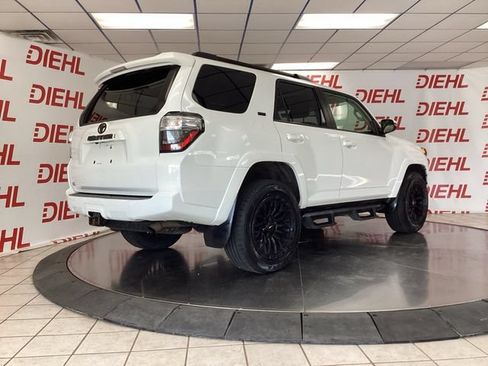 Used 2023 Toyota 4Runner SR5 Premium w/ Moonroof Package AWD/4WD image 7