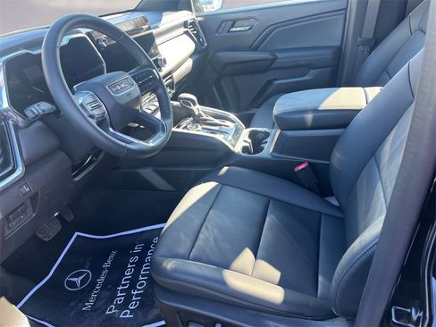 Used 2024 GMC Canyon Elevation w/ Elevation Premium Package image 5