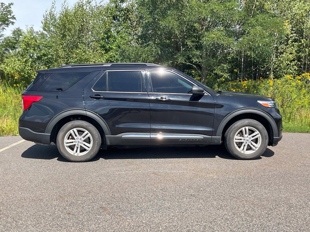 Certified 2021 Ford Explorer XLT w/ Class III Trailer Tow Package AWD/4WD image 29