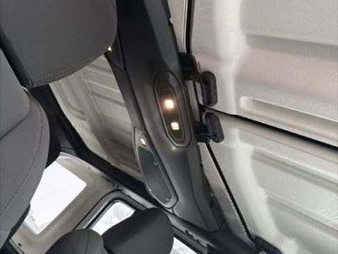 Certified 2025 Jeep Wrangler Unlimited Rubicon 4xe w/ Safety Group image 16